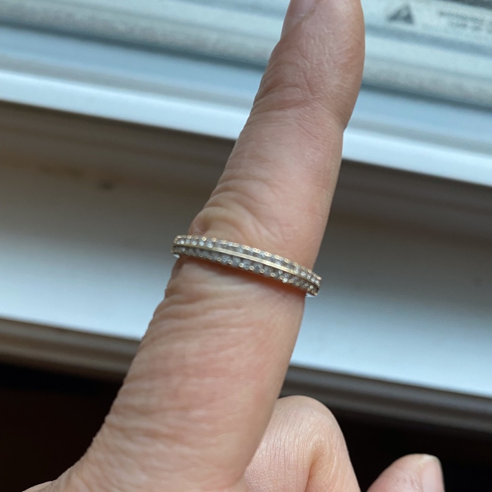 Size 8 sapphires band 10 Kt